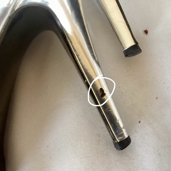 Colin Stuart Silver Peep Toe Pumps - Picture 9 of 10